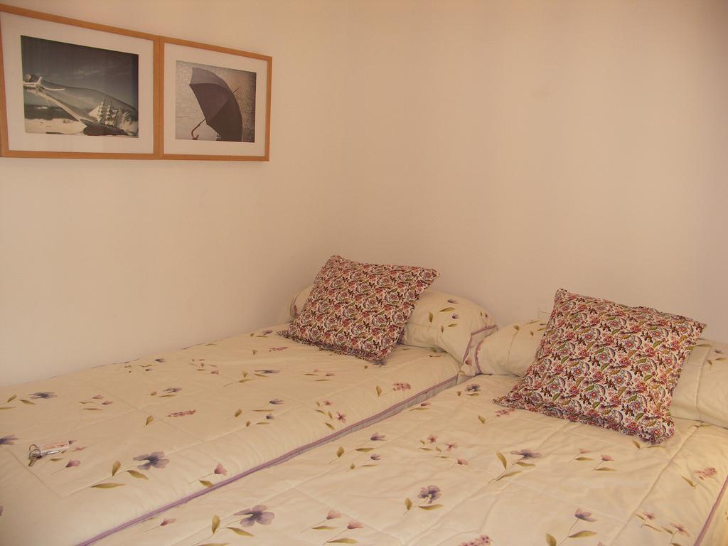 Apartamentos Plaza Espana Нерха Экстерьер фото